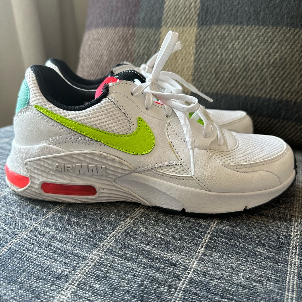 Nike shoes